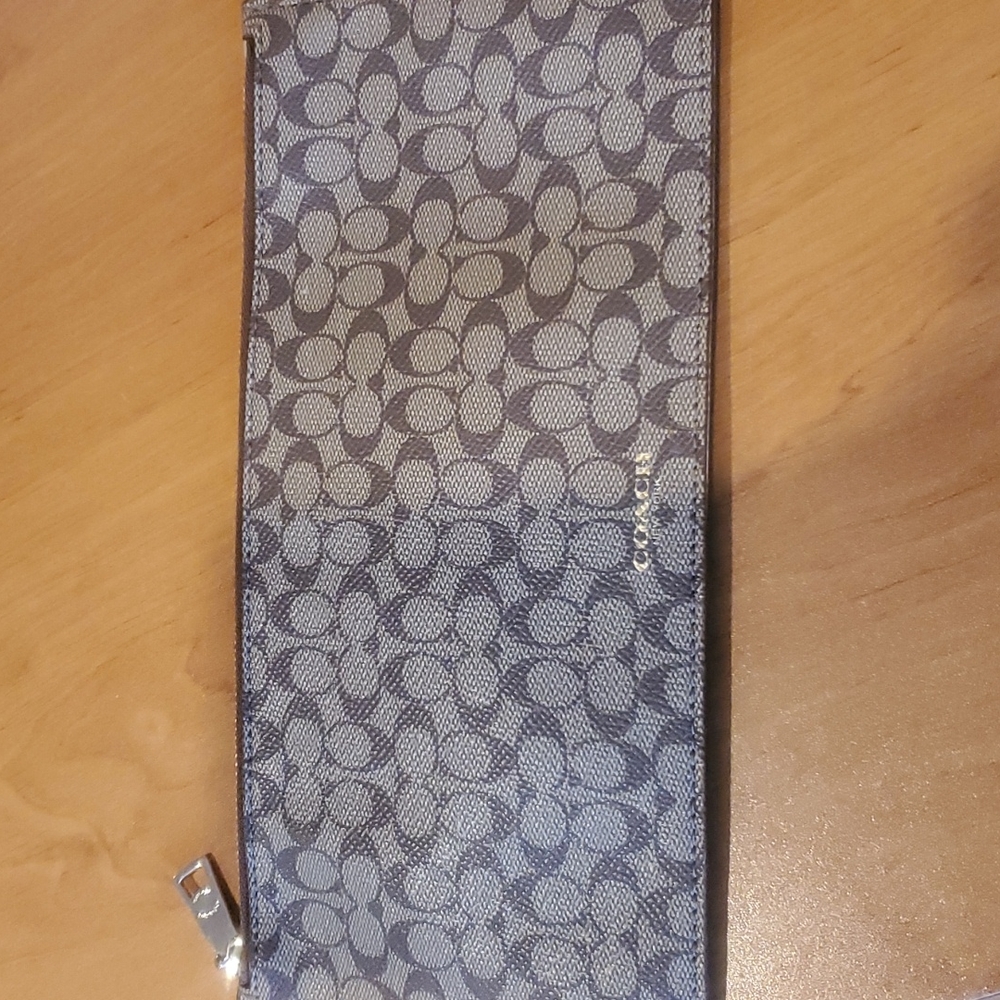 Coach Envelope/Wallet